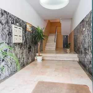 Apartment Principe Real Balcony By Homing, Lisbon